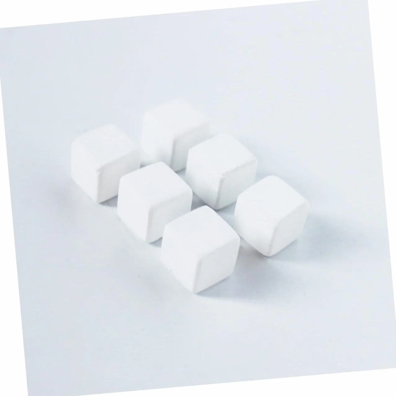 Toyvian Cube de Calcium pour Réservoir de Tortue 6 Pièces Bloc Minéral Naturel Dissolvable Reptiles Lézards Geckos Supplément Calcique