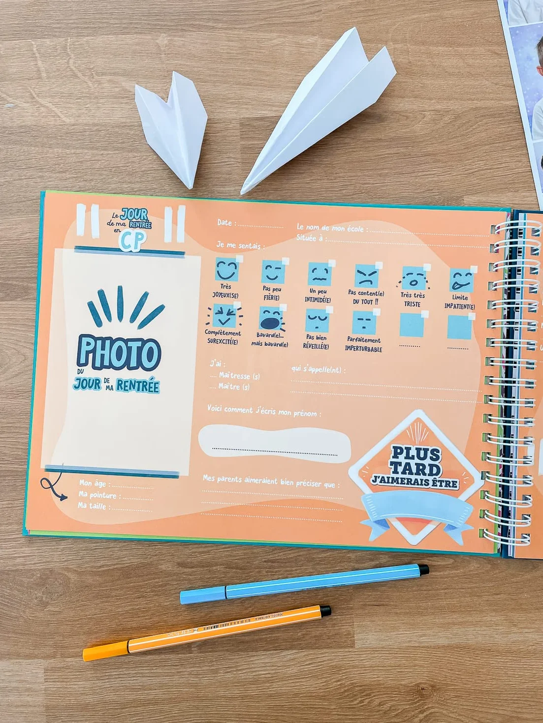 Album photo de classe souvenirs d'école maternelle primaire collège lycée 76 pages design ludique BONUS brèves éducatives Vert