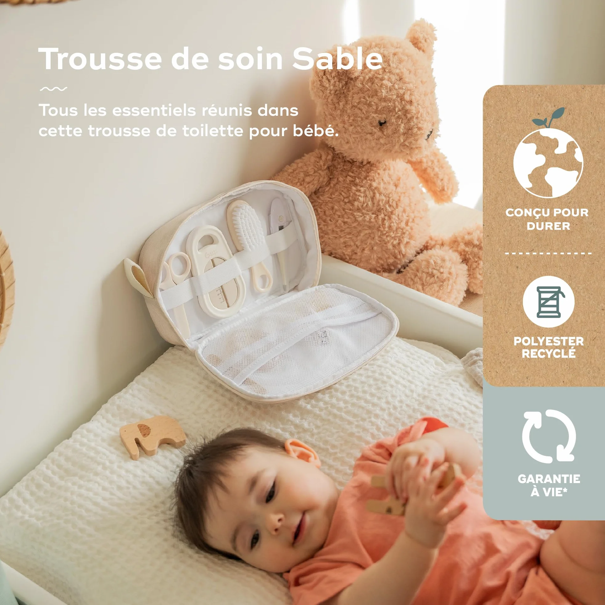 Babymoov Trousse de Soin Bébé - 9 Accessoires Essentiels - Brosse à Cheveux, Thermomètre digital, Thermomètre de bain, Coupe Ongles