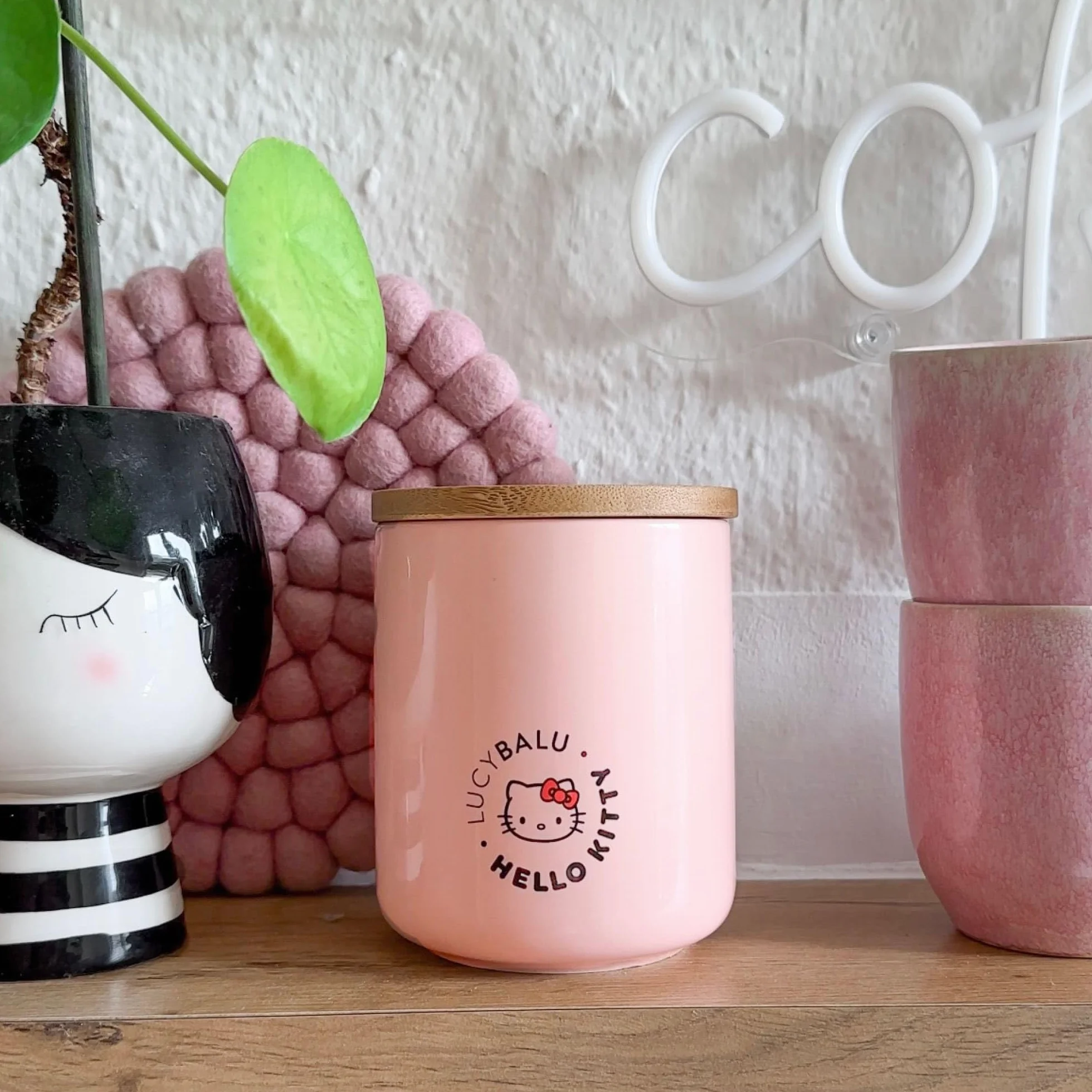 LucyBalu® Hello Kitty Snack Bar Boîte hermétique à croquettes I Rose