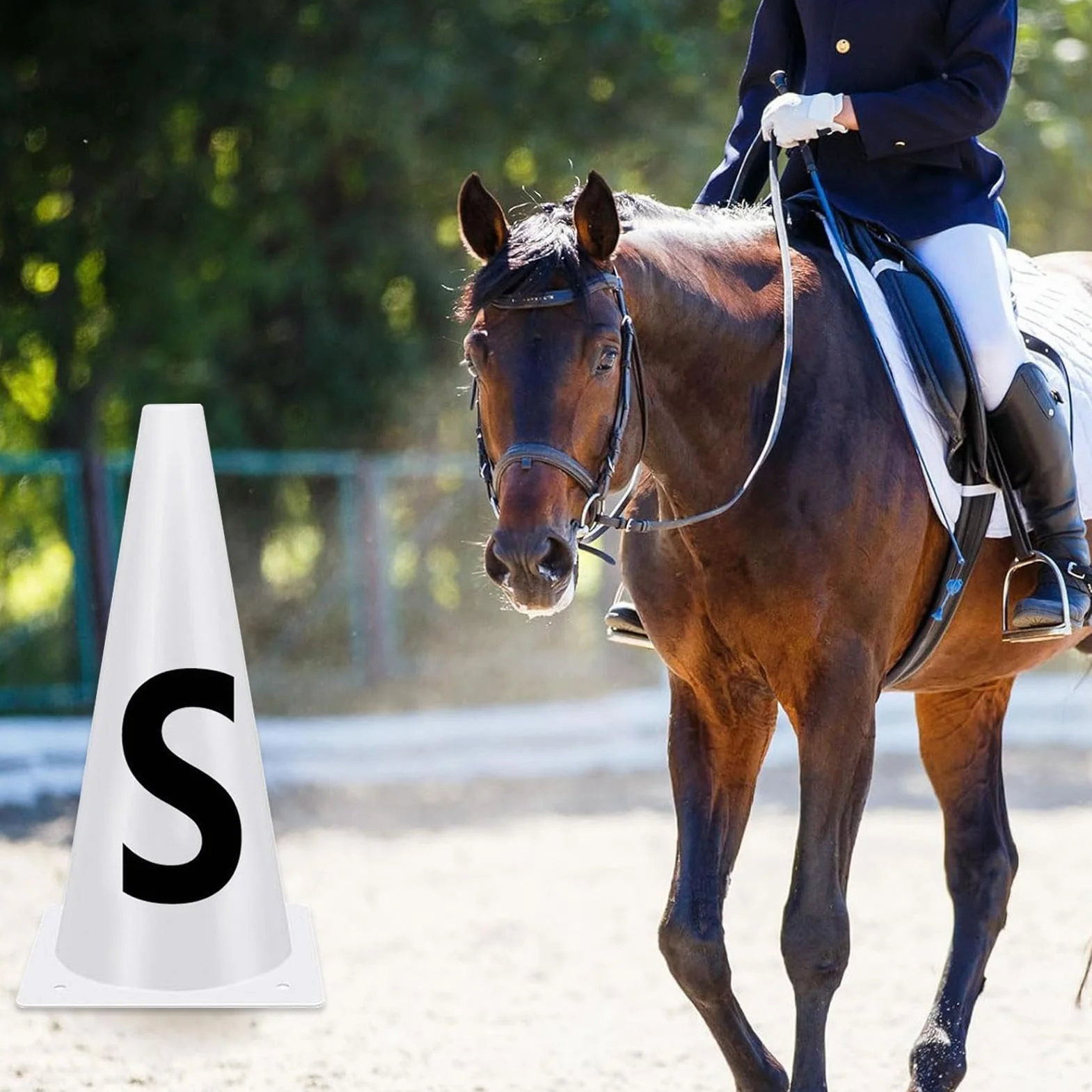 Lettres de dressage blanches portables écologiques cône entraînement chevaux