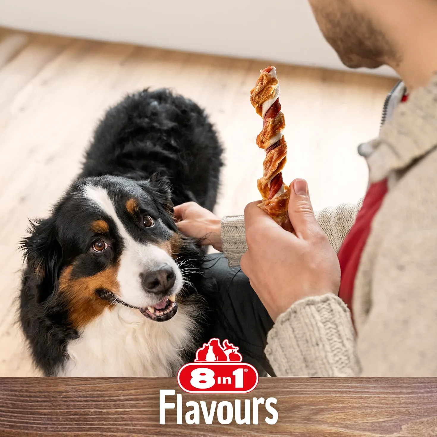 8in1 Triple Flavour Mega Twisted Sticks - Grandes bâtonnets à mâcher au Filet de Poulet, Peau de Porc et de bœuf – 140 g (2 pièces)