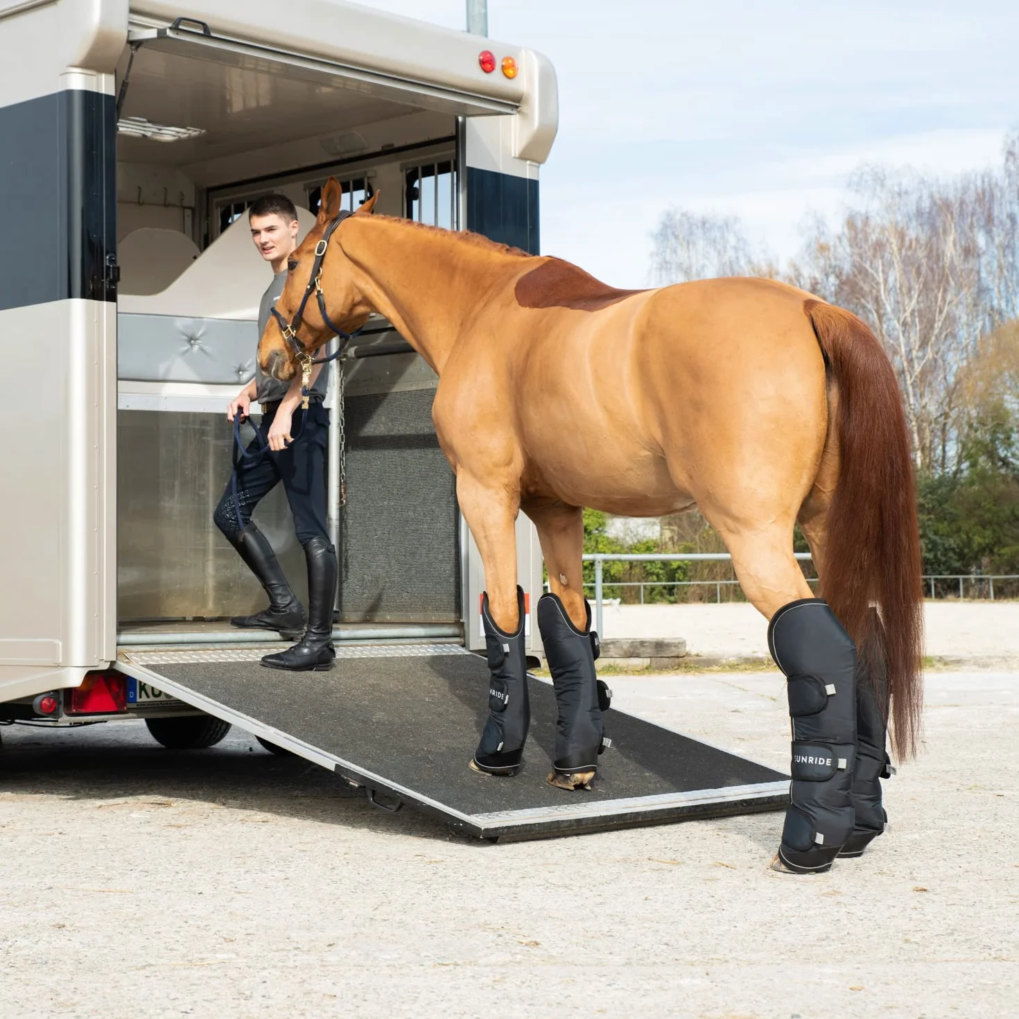 Guêtres de transport pour chevaux SUNRIDE Lot de 4 – Imperméables, respirantes, bandes réfléchissantes