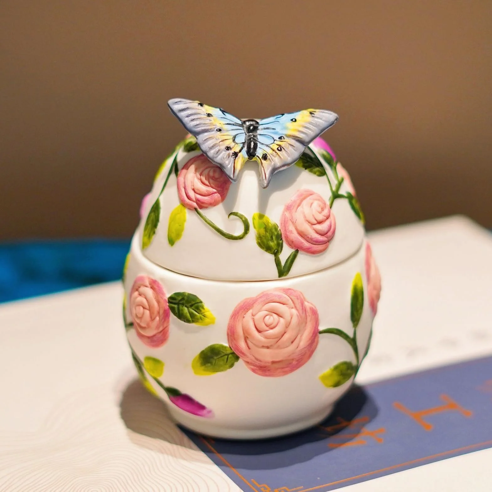 Urnes funéraires en céramique peintes à la main, mini urnes pour cendres humaines et animaux, forme papillon et fleurs