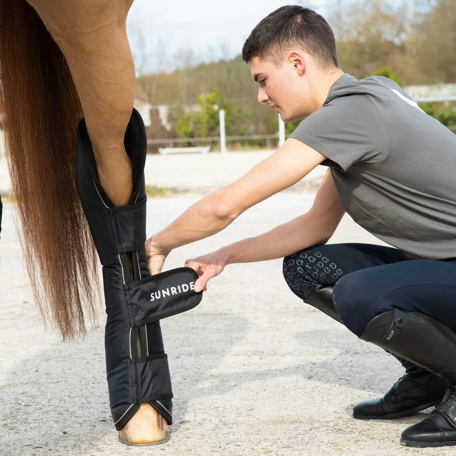 Guêtres de transport pour chevaux SUNRIDE Lot de 4 – Imperméables, respirantes, bandes réfléchissantes