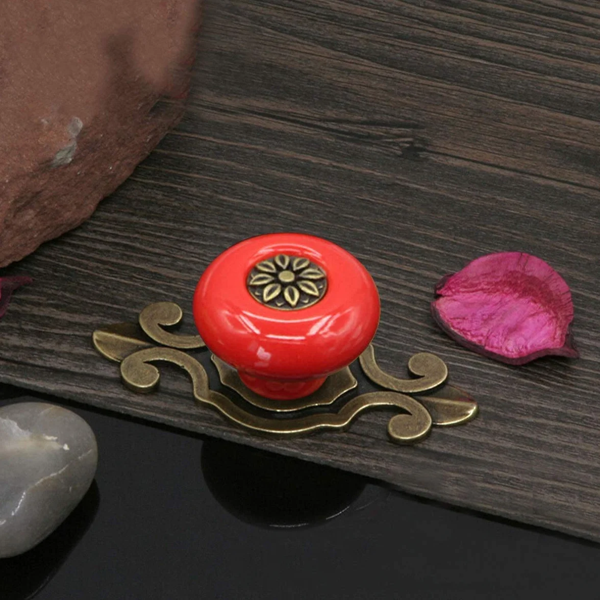 POFET Lot de 6 boutons ronds en céramique pour tiroir de commode - Rouge