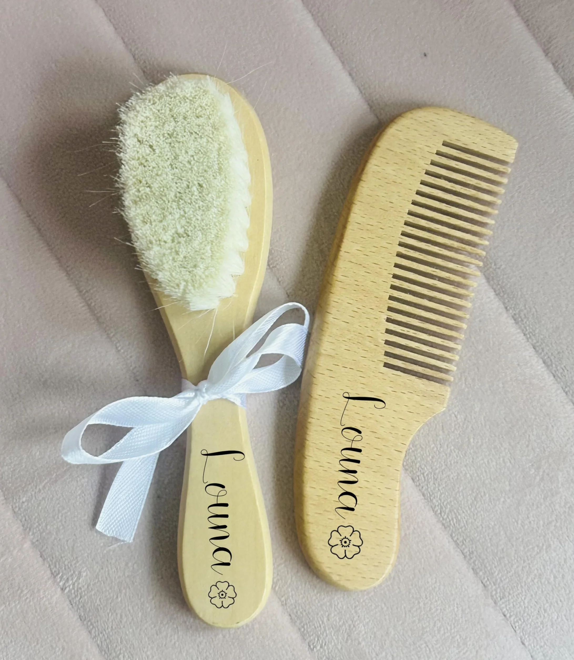 Brosse À Cheveux Bébé Personnalisée en Laine pour Nouveau-né, Peigne en Bois Portable