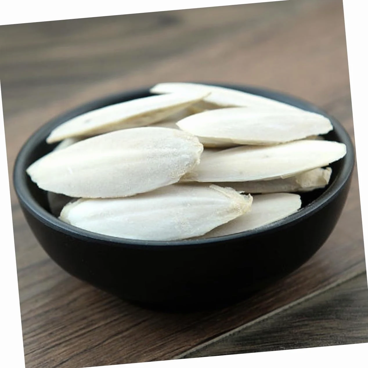GALPADA 36 Ensembles Lot de Os de Seiche à Mâcher pour Petits Animaux de Grignotage Naturel Calcium avec Support Métallique pour Hamsters Cochons et Oiseaux