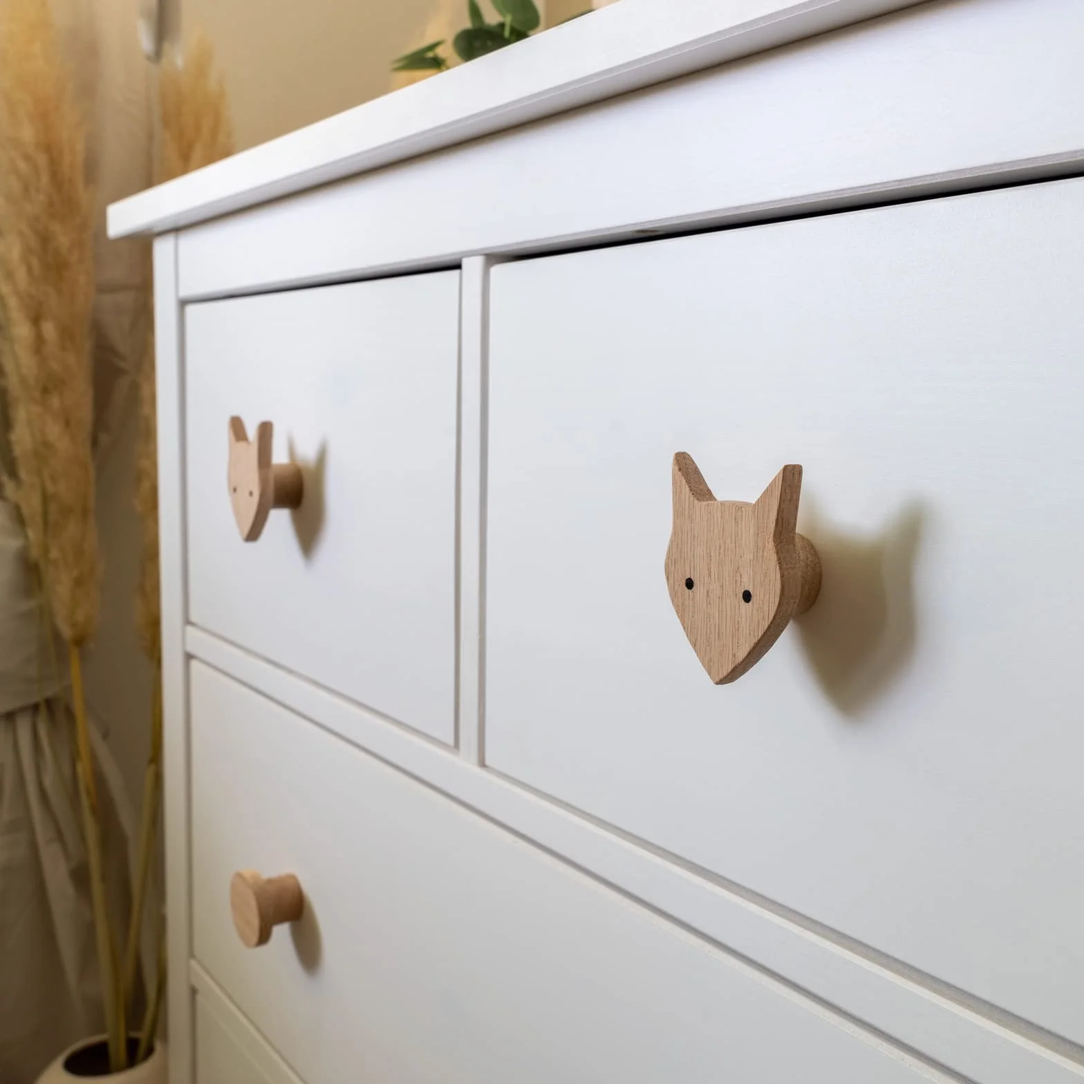 Poignées d'animaux en bois de chêne non traité Bouton renard chat lapin chien pour meubles d'enfants (2 renards)