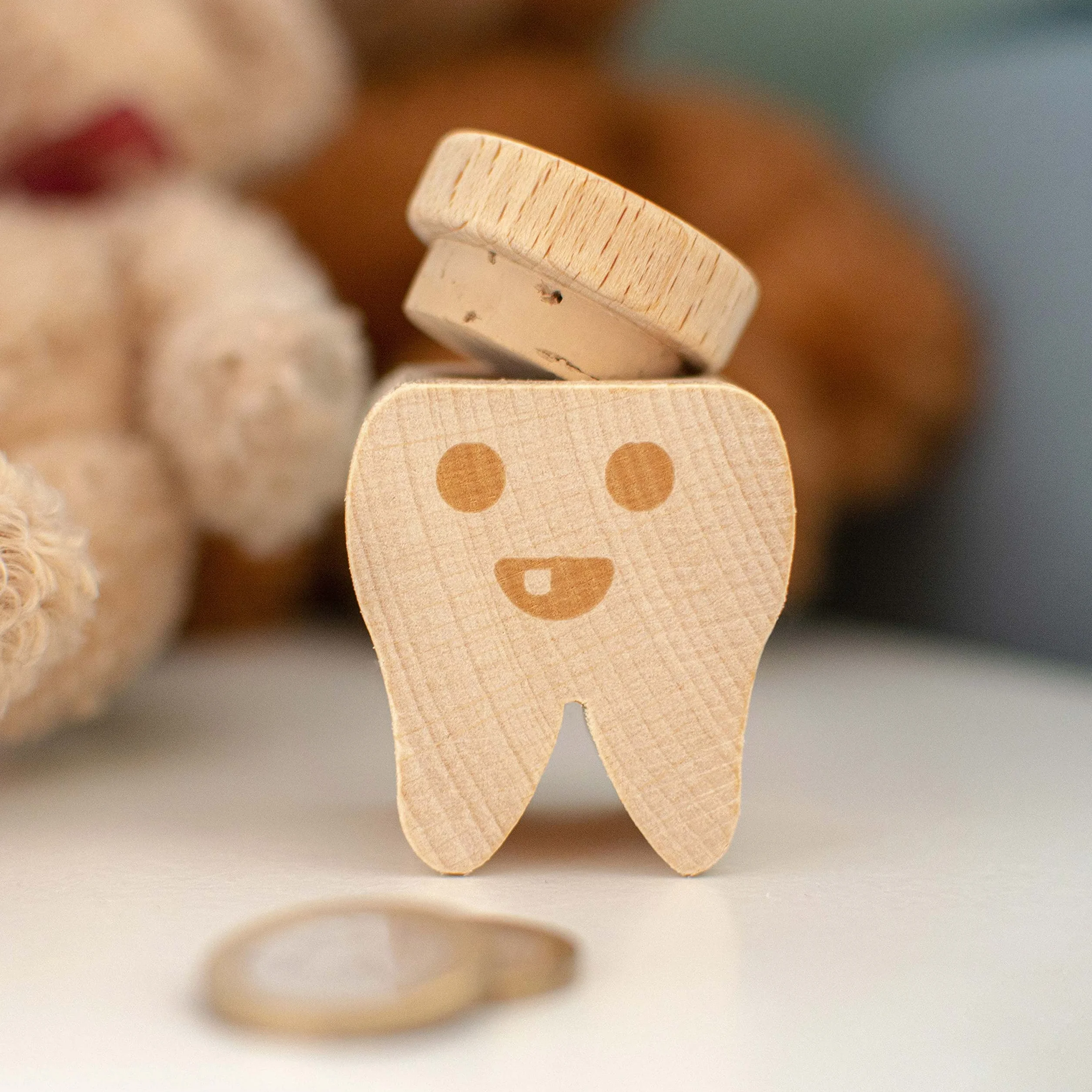 LAUBLUST Boîte à dents de lait en bois avec couvercle – Design de dents & gravure de sourire
