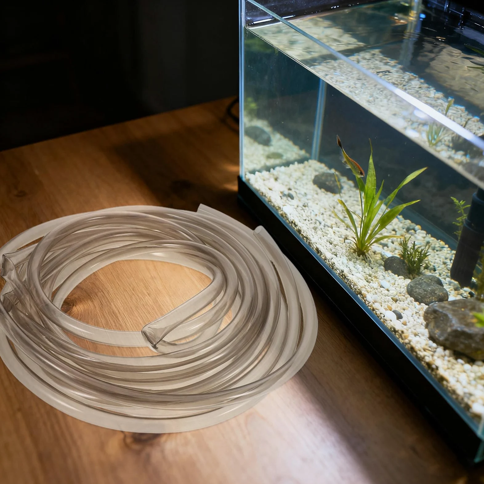 Tuyau de Siphon pour Aquarium avec Pince - Tube de Transfert d'eau de 5 m pour Le Nettoyage du Gravier d'aquarium - Aspirateur de substrat pour l'entretien des de Tortues Betta