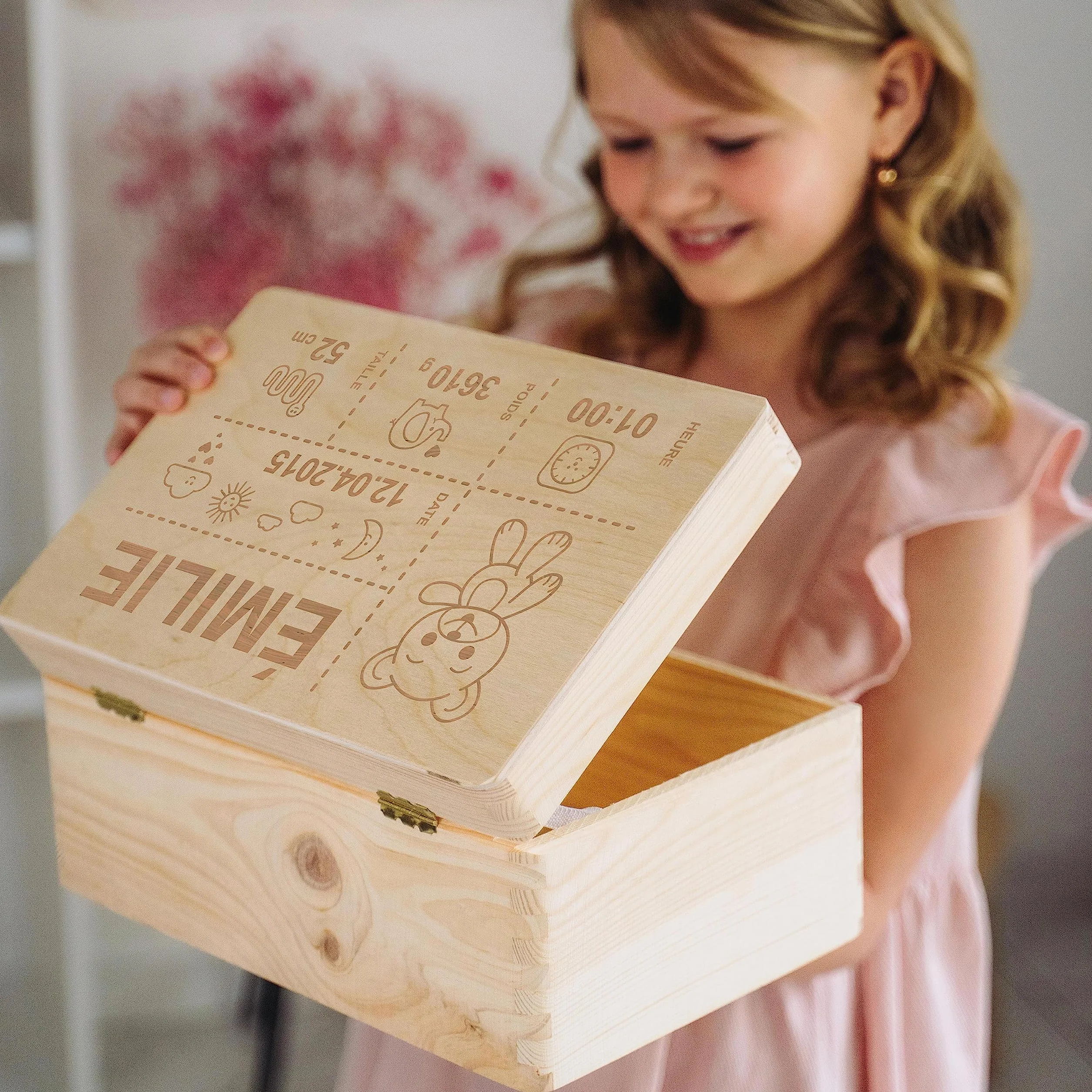 Boîte à souvenirs bébé personnalisée LAUBLUST - Cadeau de naissance avec prénom, ours en peluche, tailles S M L XL, bois naturel ou blanc FSC