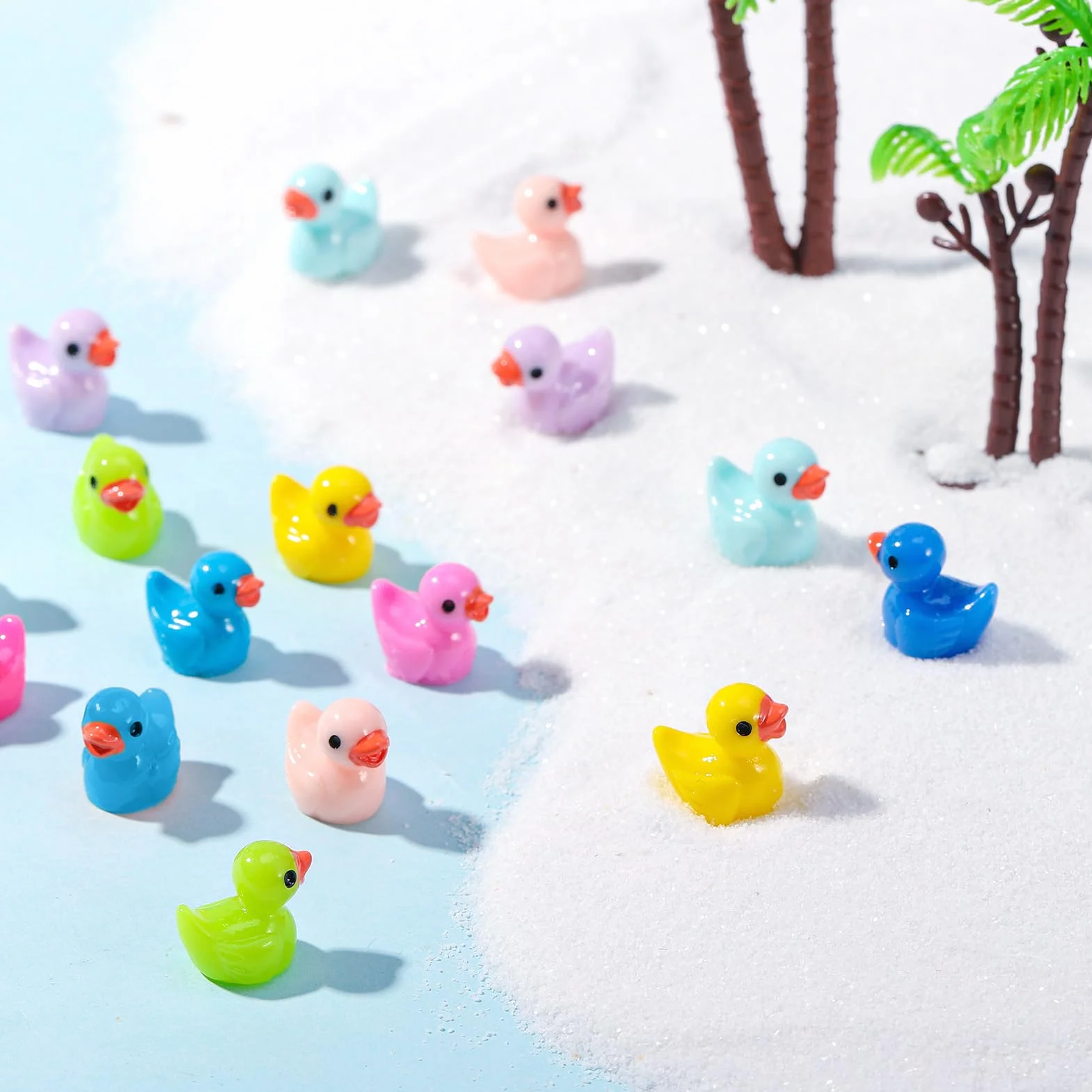 Lot de 100 Mini Canards en Résine 10 Couleurs Canards Miniatures pour Aquarium Jardin Paysage