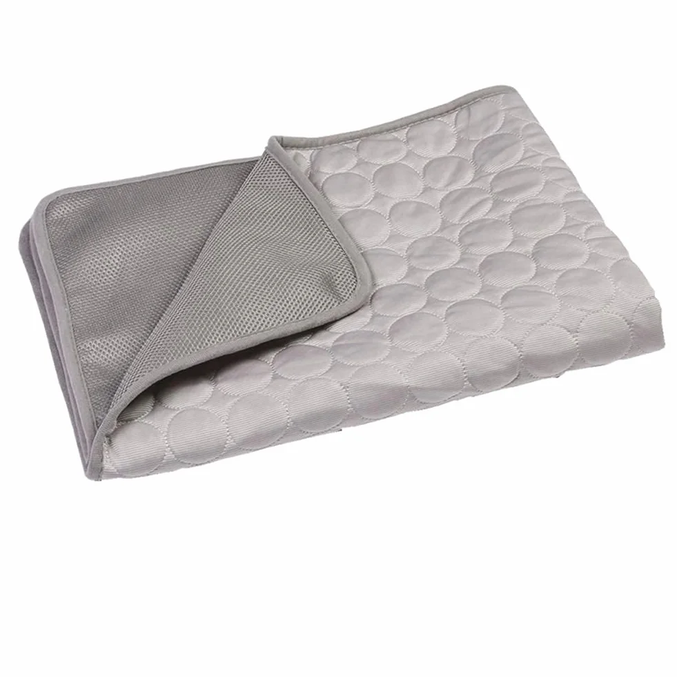Tapis Rafraîchissant pour Chien et Chat, Pet Cooling Mat Petite Moyenne Taille Durable