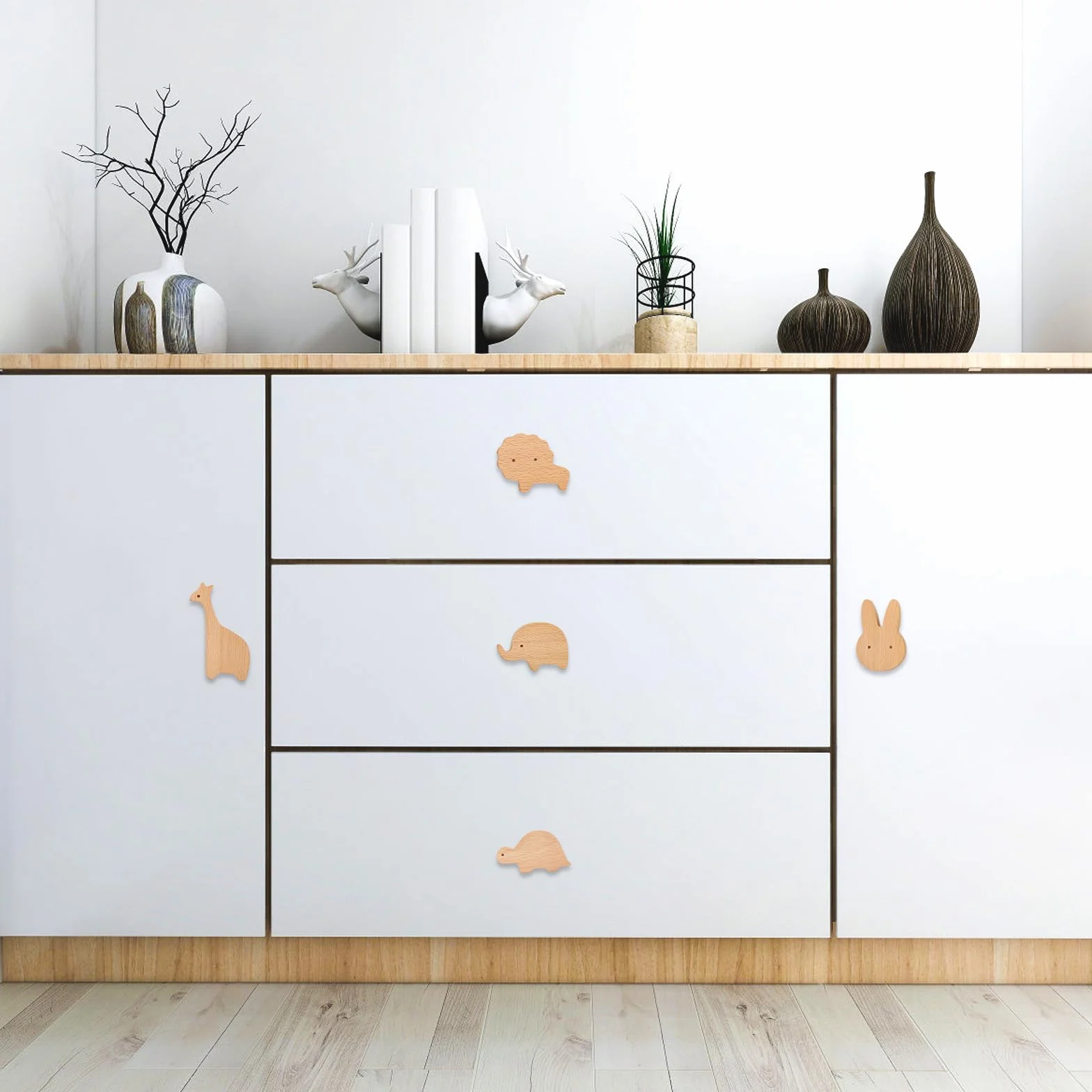 BRISKORE Lot de 6 boutons d'armoire en bois pour chambre d'enfant, forme animal, avec vis
