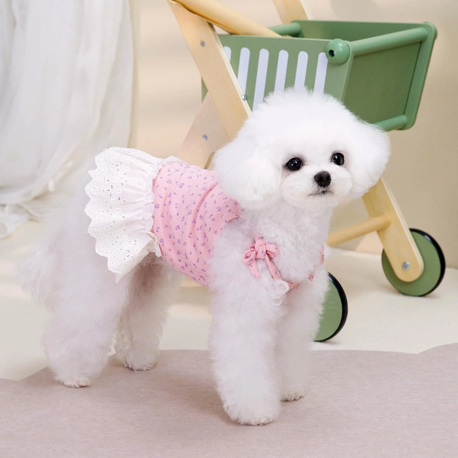 Robe d'été pour chien et chat petite et moyenne taille sans manches avec anneau en D rose XL (4,2 à 6 kg)