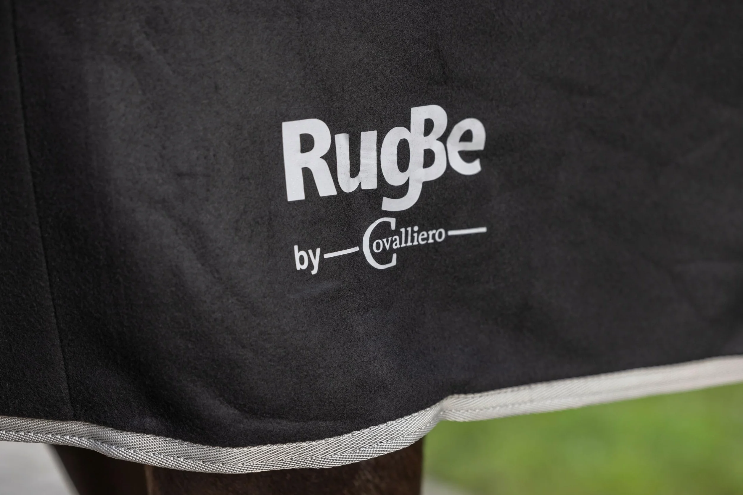 Covalliero Couverture RugBe Economic Noire 115 cm