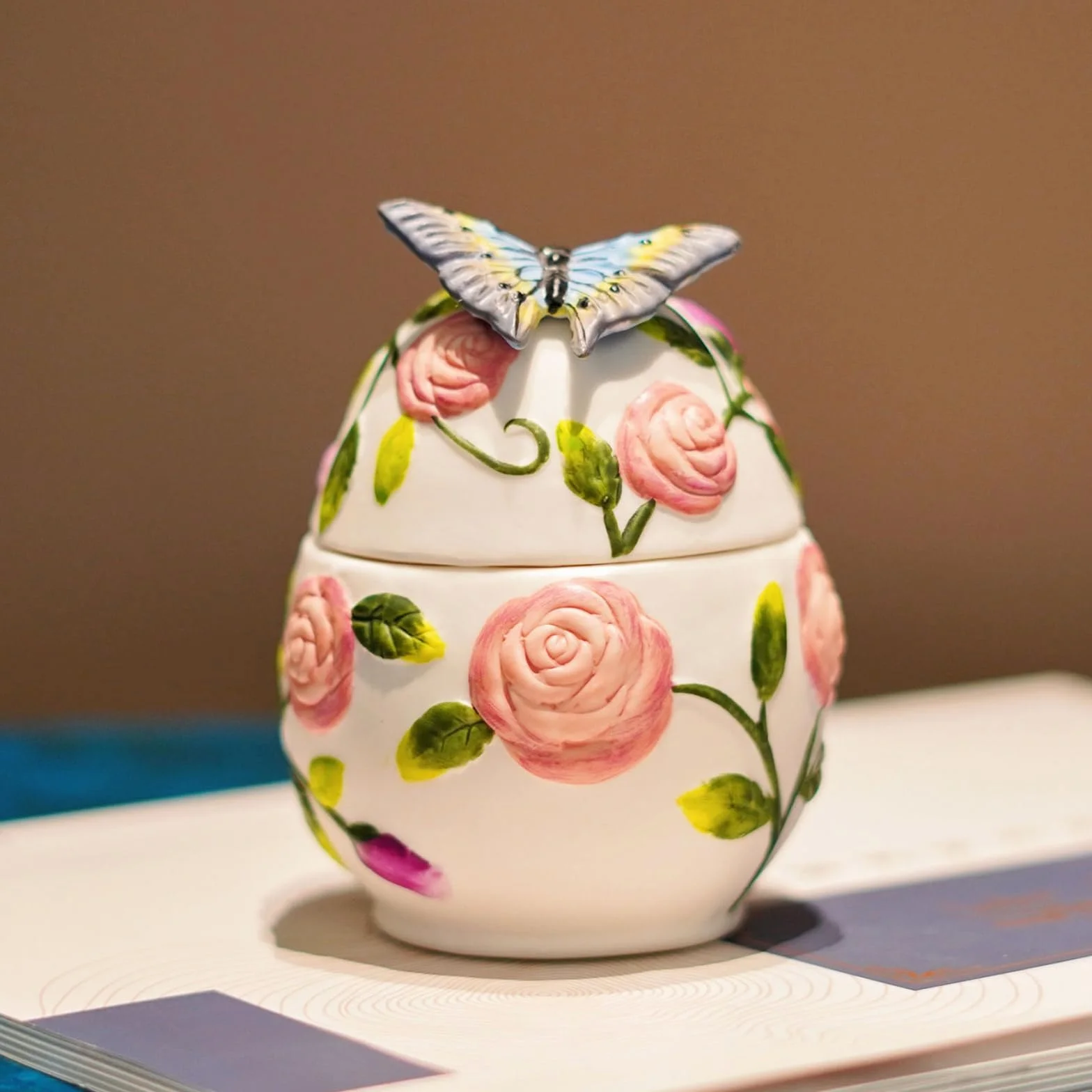 Urnes funéraires en céramique peintes à la main, mini urnes pour cendres humaines et animaux, forme papillon et fleurs