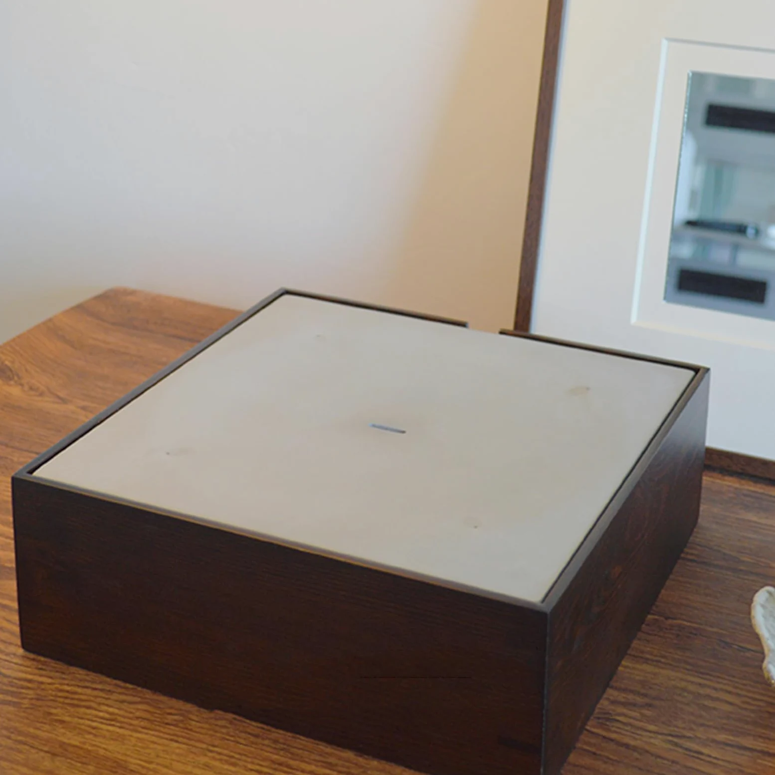 Jouet électrique pour chat - Goutte d'eau automatique - Sculpture moderne pour chats et chiens d'intérieur