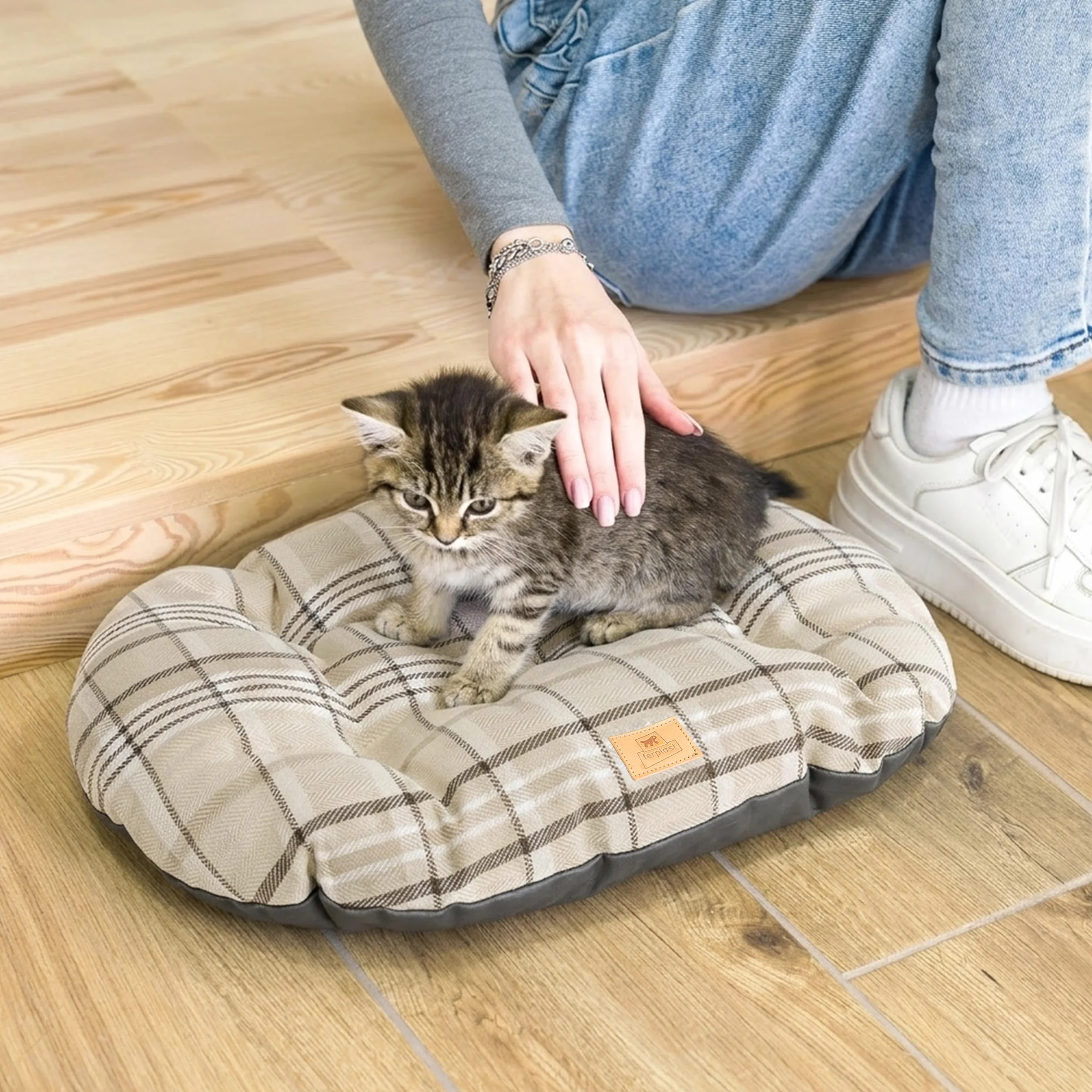 Ferplast Scott Coussin Rembourré Double-Face Écossais Velours Lavable Chien Chat Marron 45/2