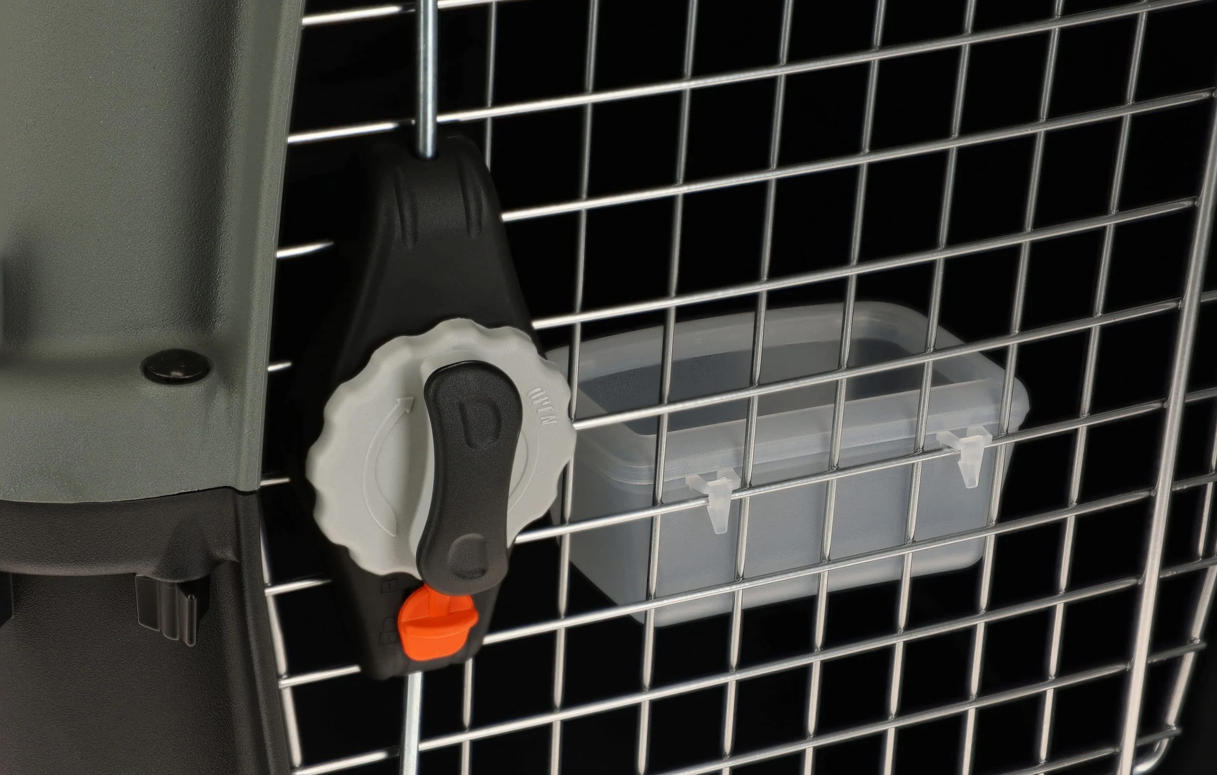 Kerbl Pet Cage de Transport Eco 70 x 50 x 51,5 cm Plastique 8-25 kg Chiens Porte métallique