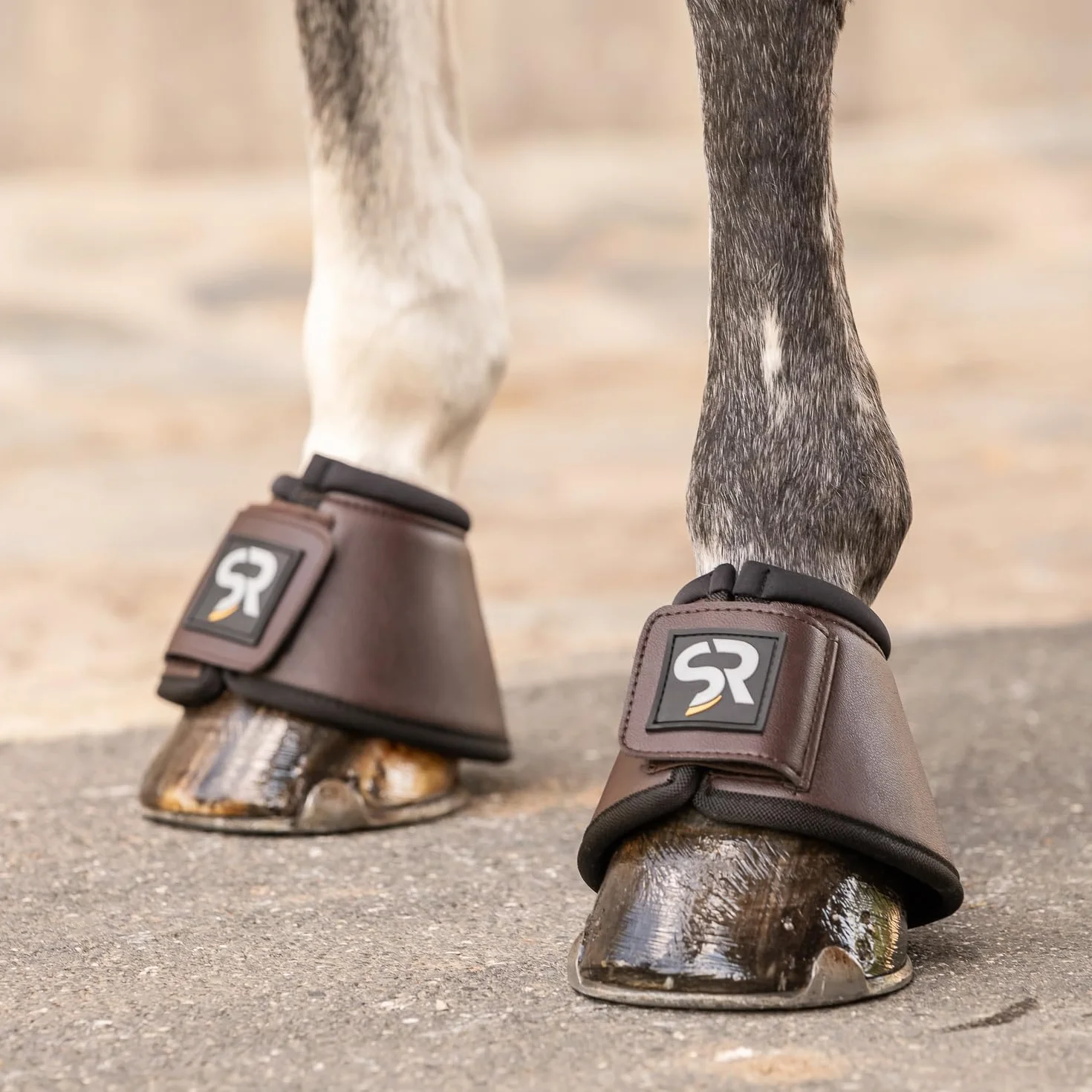 SUNRIDE Cloches de Sabot Set de 2 en Cuir véritable et néoprène pour Chevaux L/COB-Full Marron