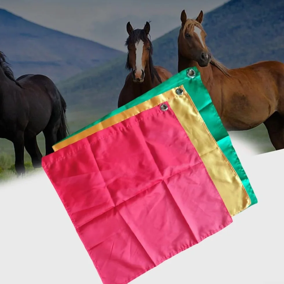 Drapeau dressage chevaux outil essentiel préparation obstacles équestres jaune
