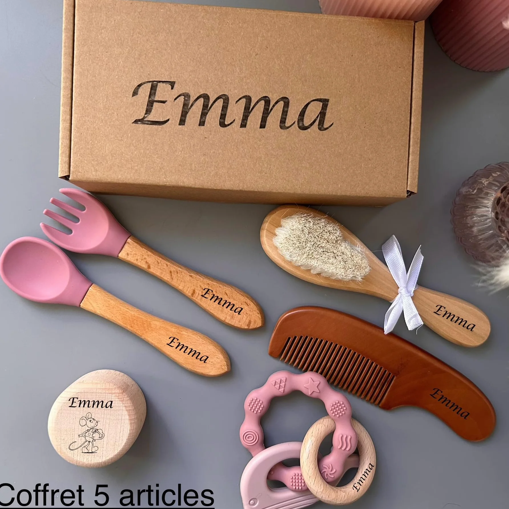 Coffret cadeau naissance bébé personnalisé prénom - brosse à cheveux, hochet, boite dents de lait, set de couvert